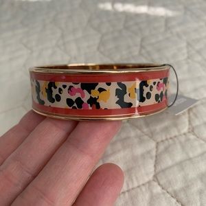NWT Chicos leopard bangle bracelet! So cute with jeans and a black t shirt!